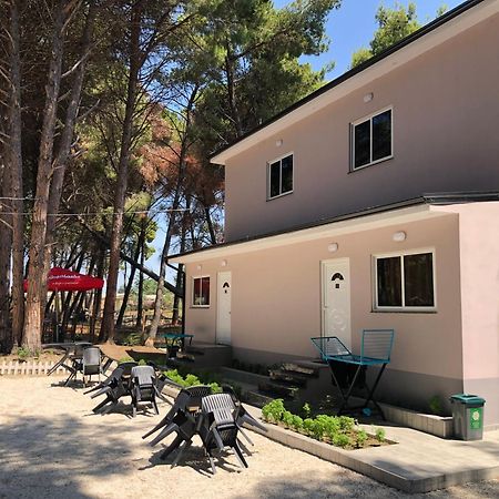 Vila Topi Vlorë 外观 照片