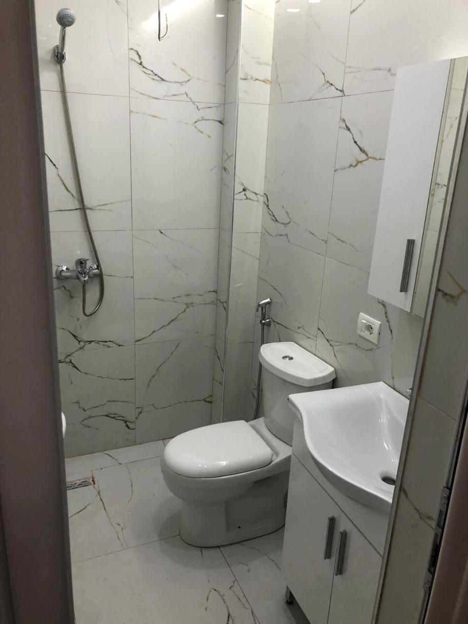 Vila Topi Vlorë 外观 照片