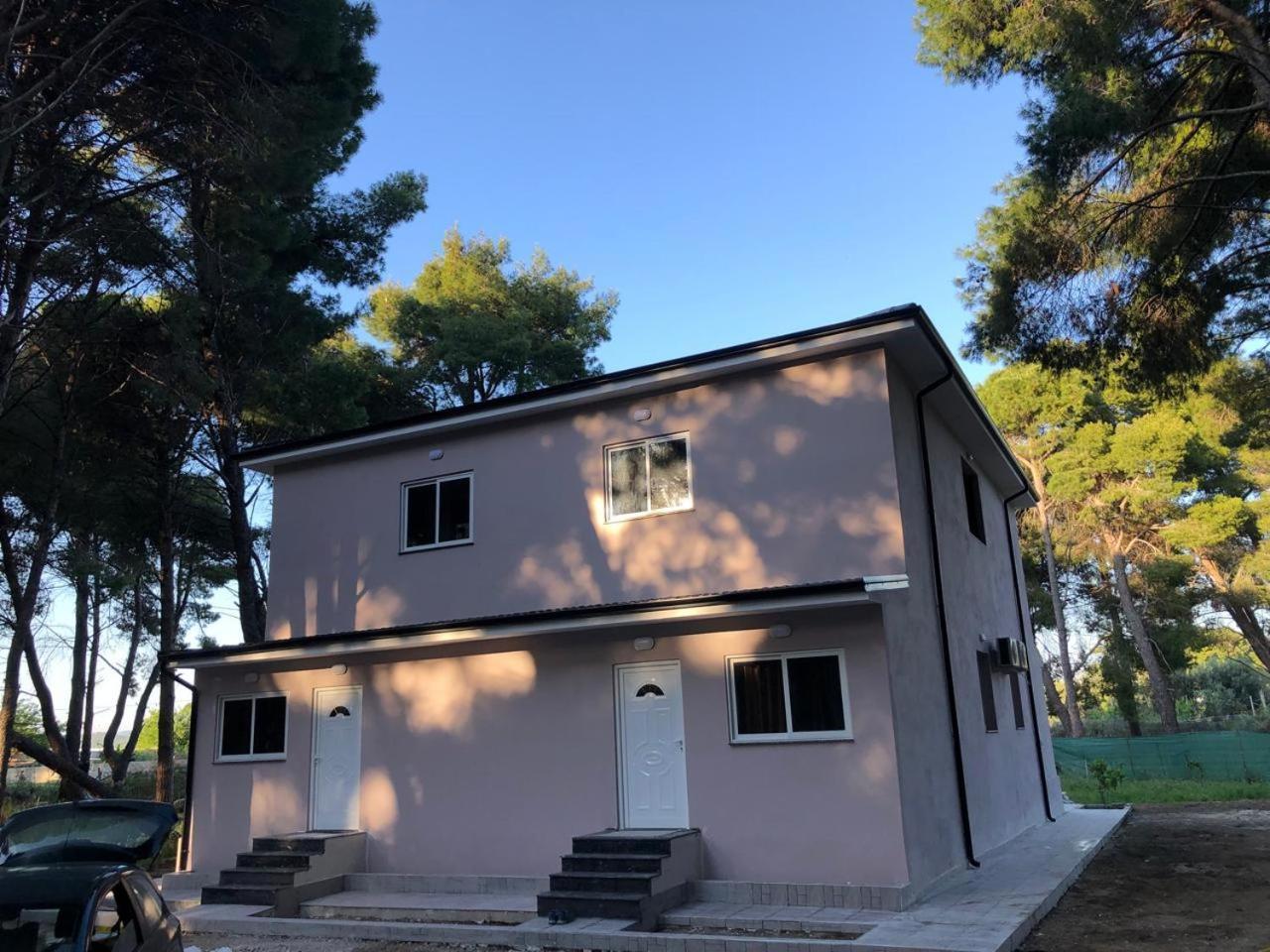Vila Topi Vlorë 外观 照片
