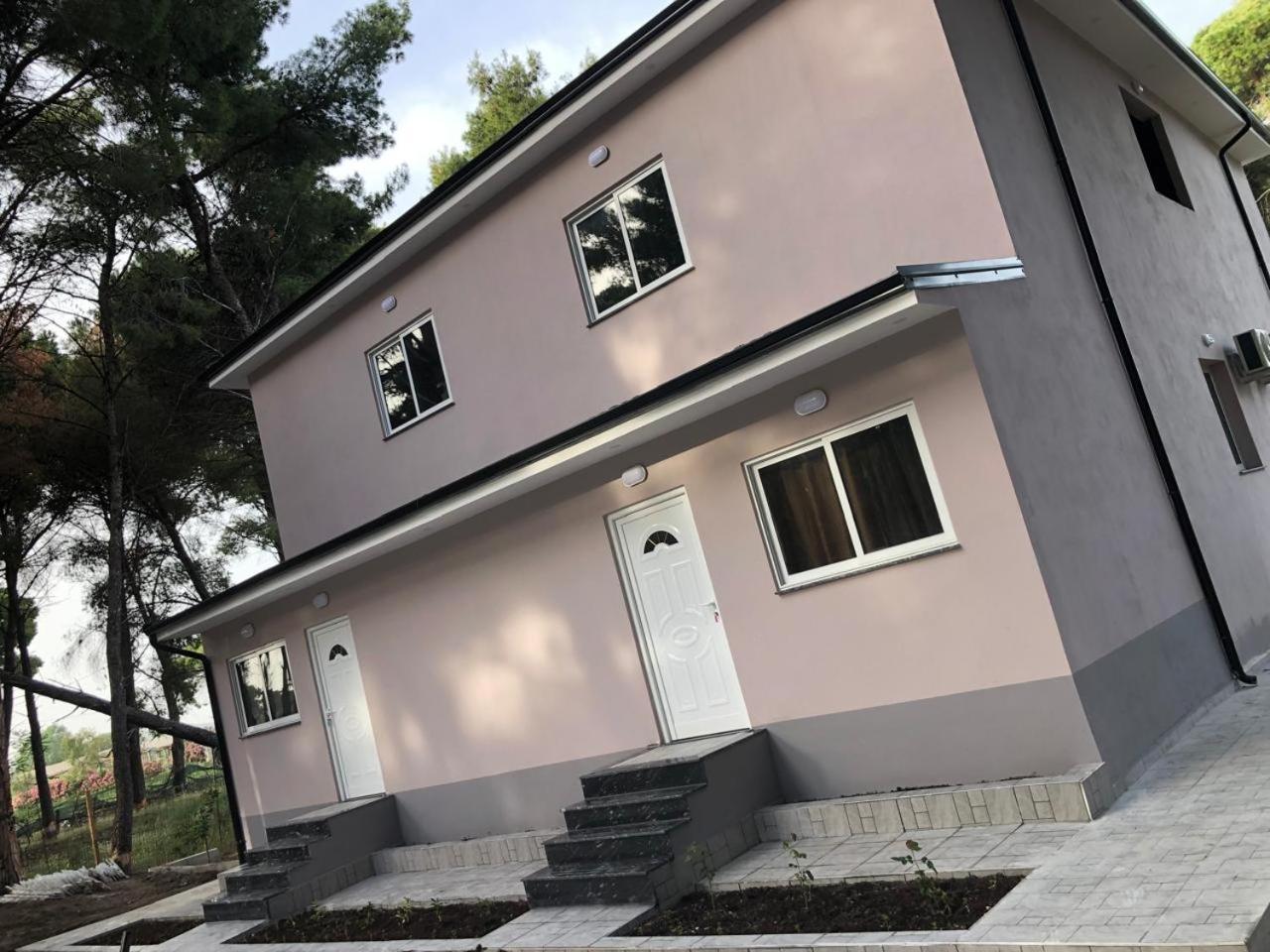 Vila Topi Vlorë 外观 照片
