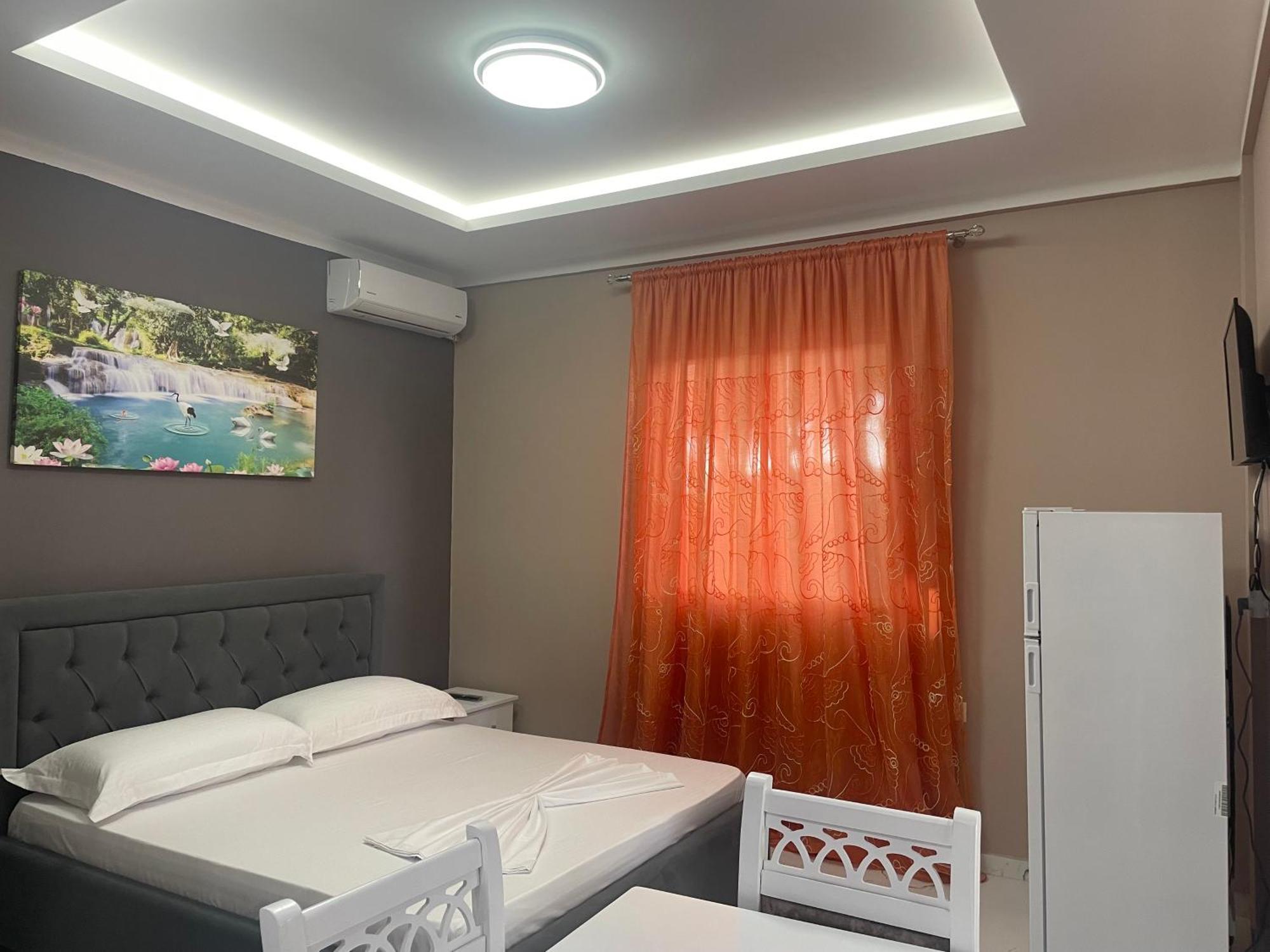 Vila Topi Vlorë 外观 照片