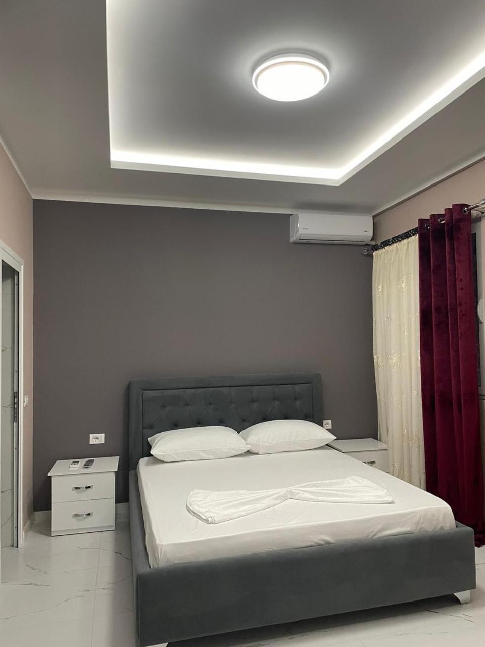 Vila Topi Vlorë 外观 照片